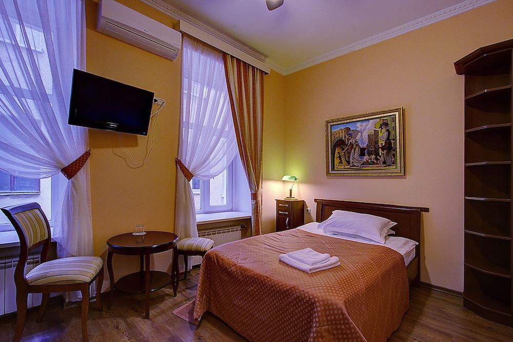 Piterskaya Club Hotel Санкт Петербург Екстериор снимка